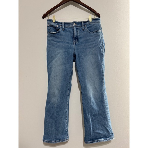 Madewell Denim - Madewell Mid Rise Kick Out Jeans Blue Petite Size 30P Cropped Flare Denim